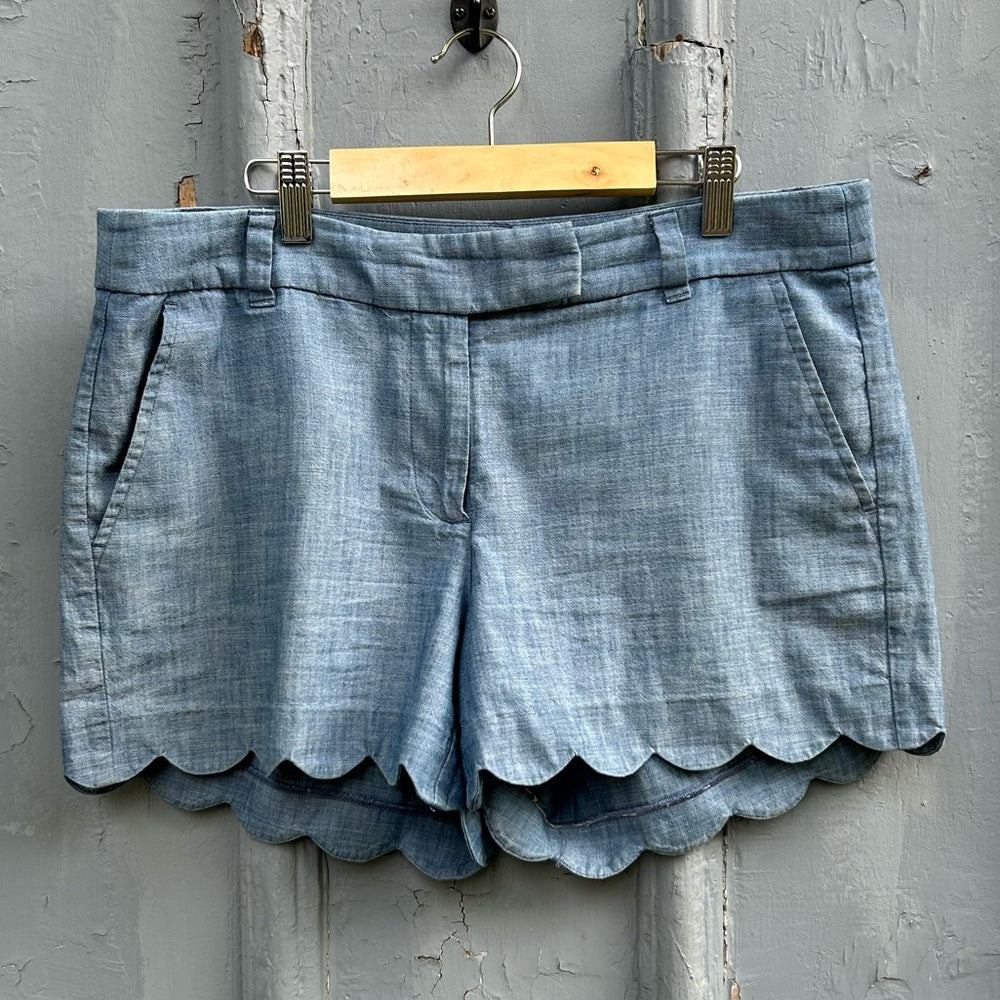 J Crew Chambray Shorts, size 8