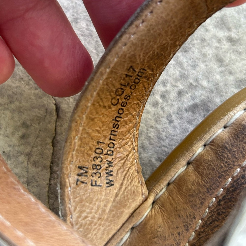 Born Mai Easy Sandals, size 7