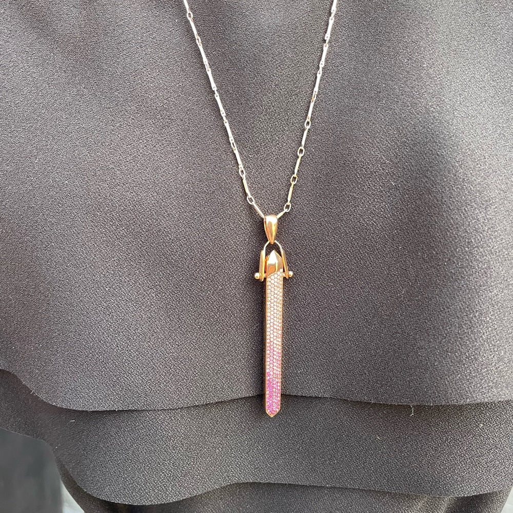Stella & Dot Rebel Pendant Necklace Pink Ombré