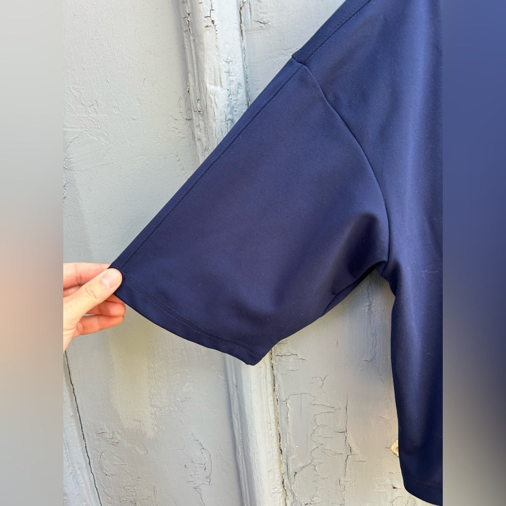 THEGIVINGMOVEMENT Boxy Light Softskin100© T-Shirt, Small