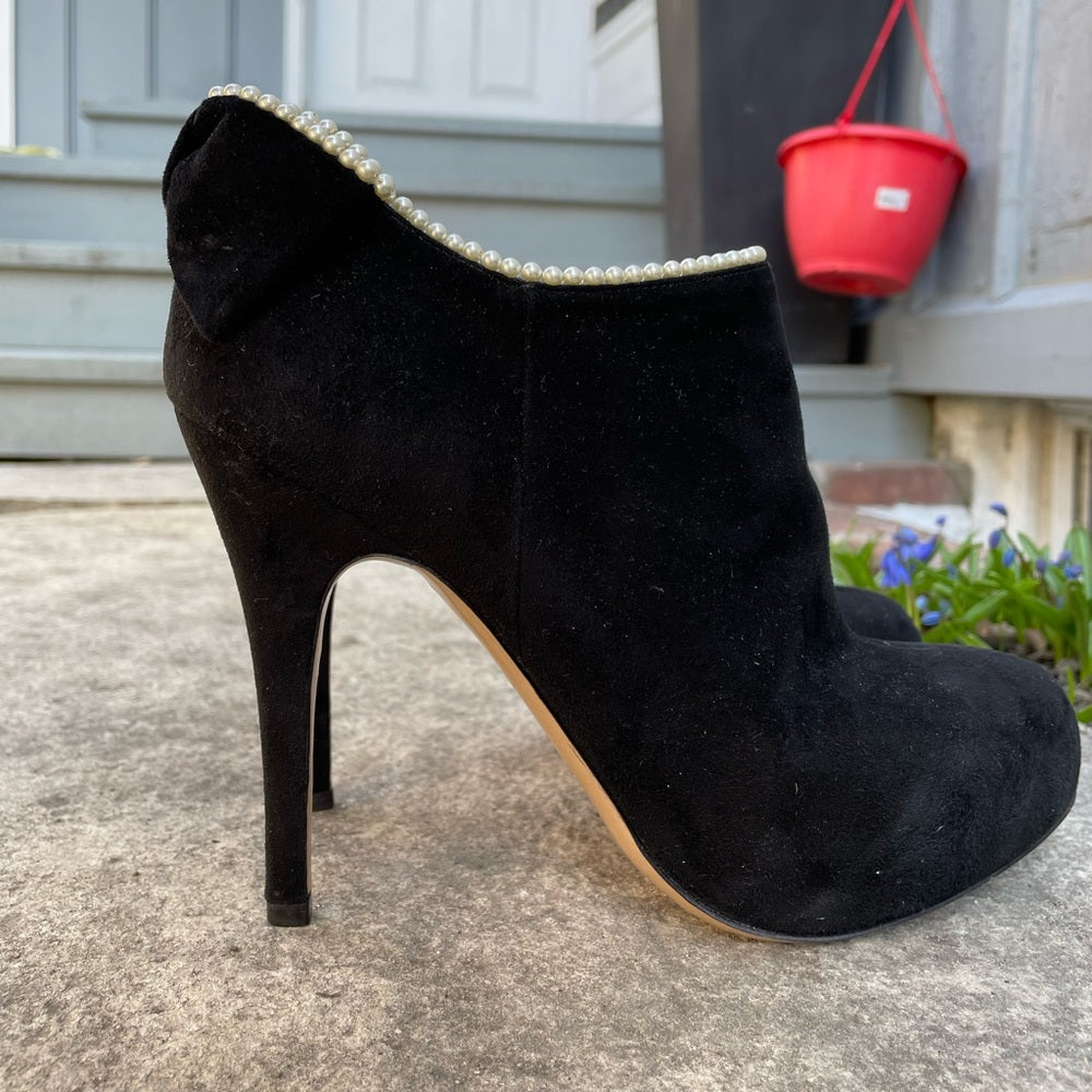 Valentino Suede Pearl detail ankle Boots, size 38.5
