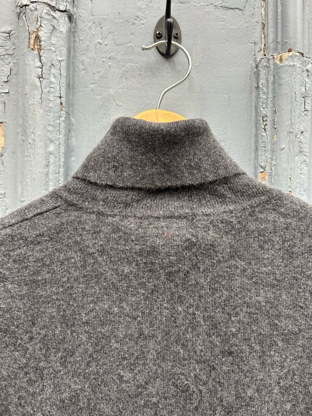 Ralph Lauren Cashmere Knit Turtleneck Sweater - size L