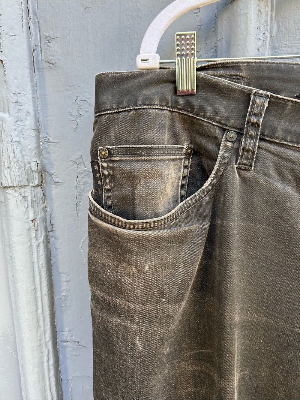 John Varvatos Wight Faded Slim Jeans, size 40
