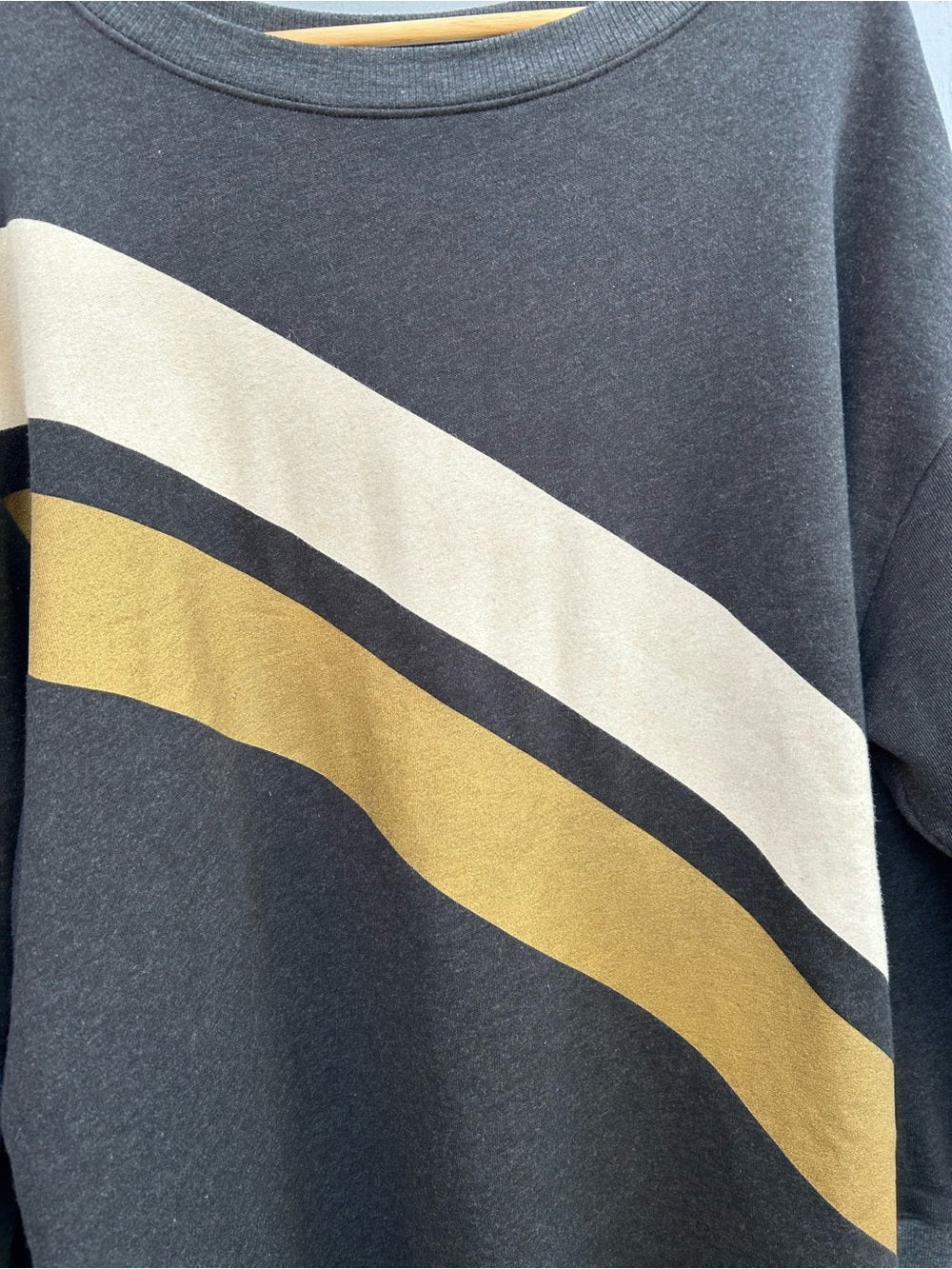 Wild Fox Black gold cream sweatshirt, size M