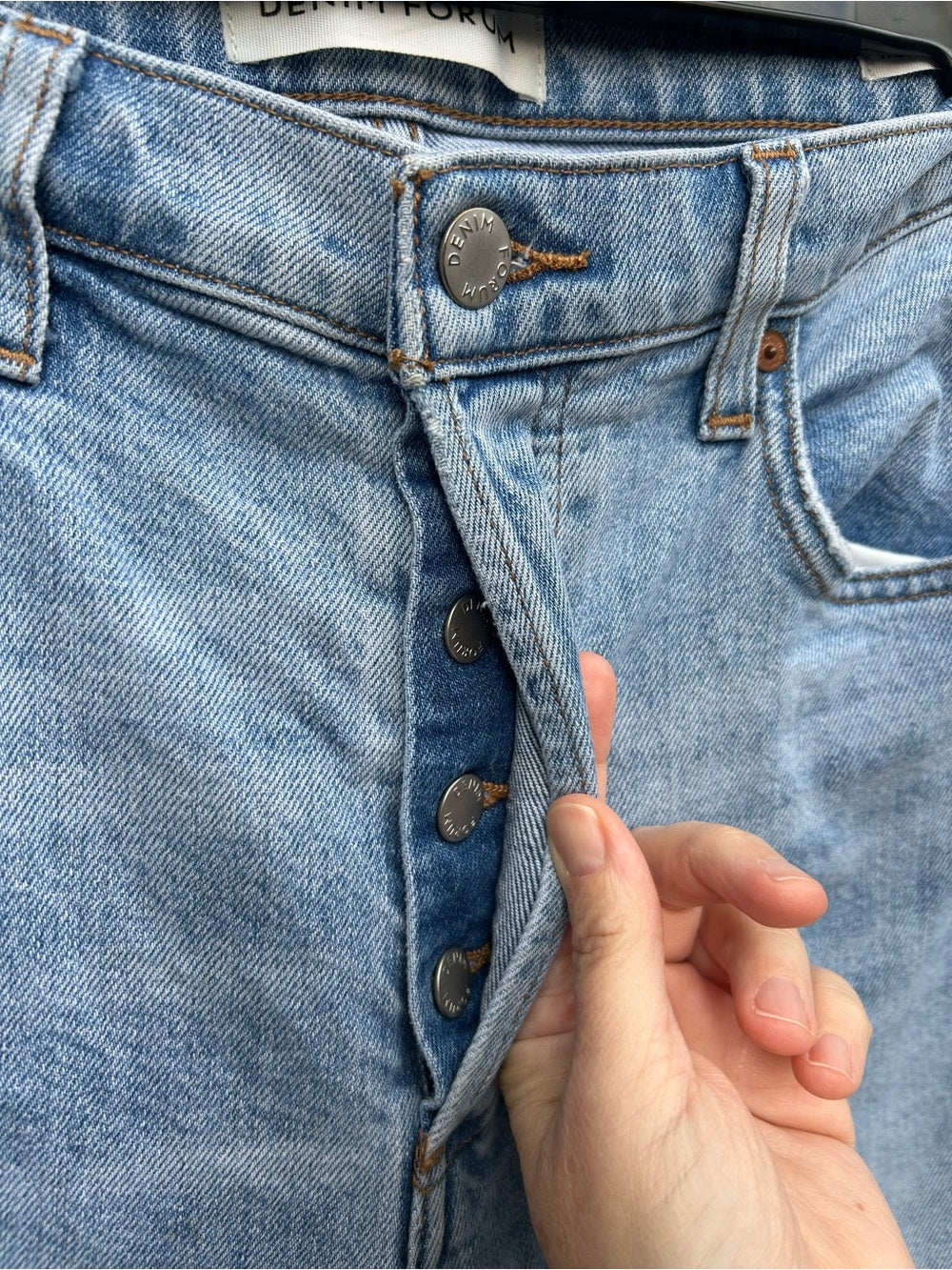 Denim Forum Arlo High Rise Straight, size 30