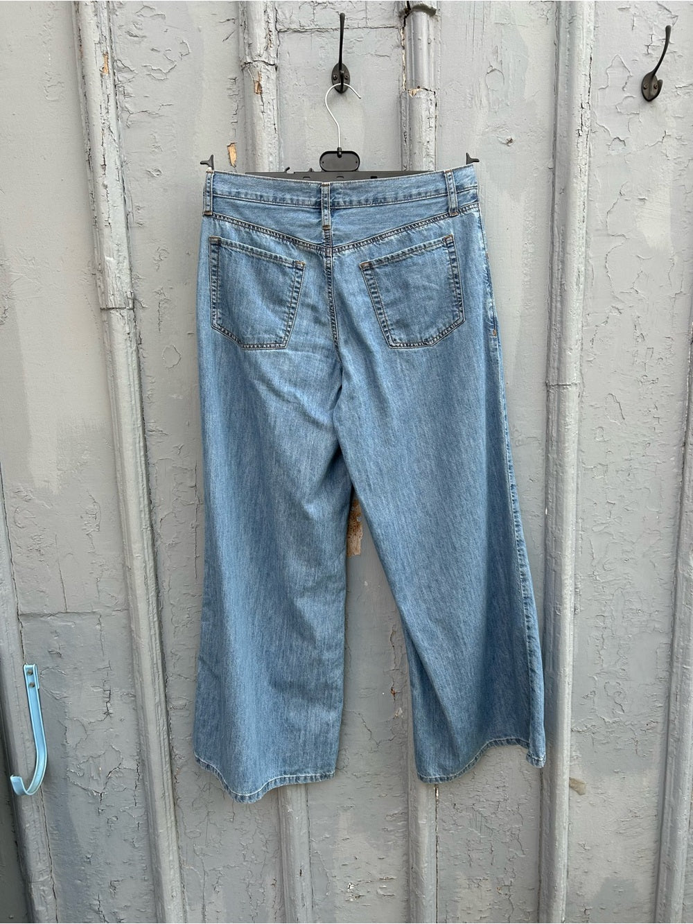 Frame Chambray Le Pixie Wide Leg, size 27