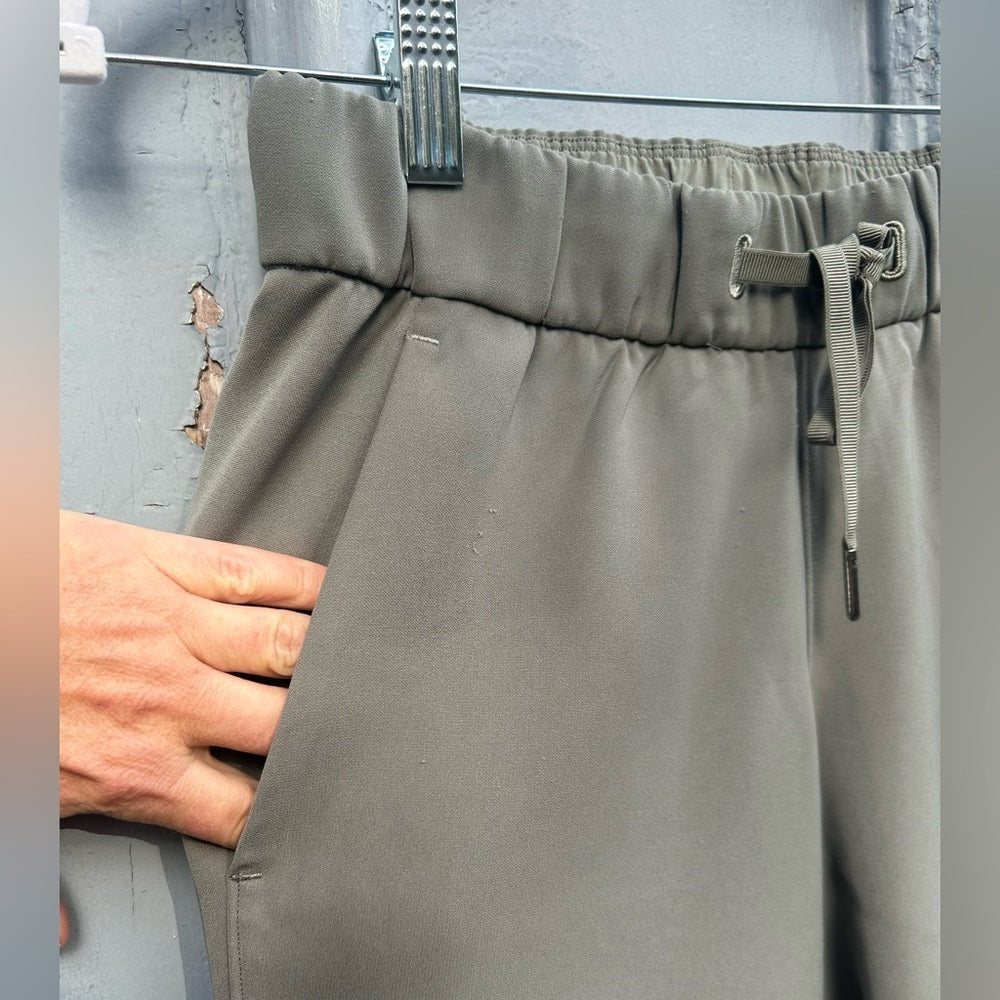 Lululemon On The Fly Joggers, size 2