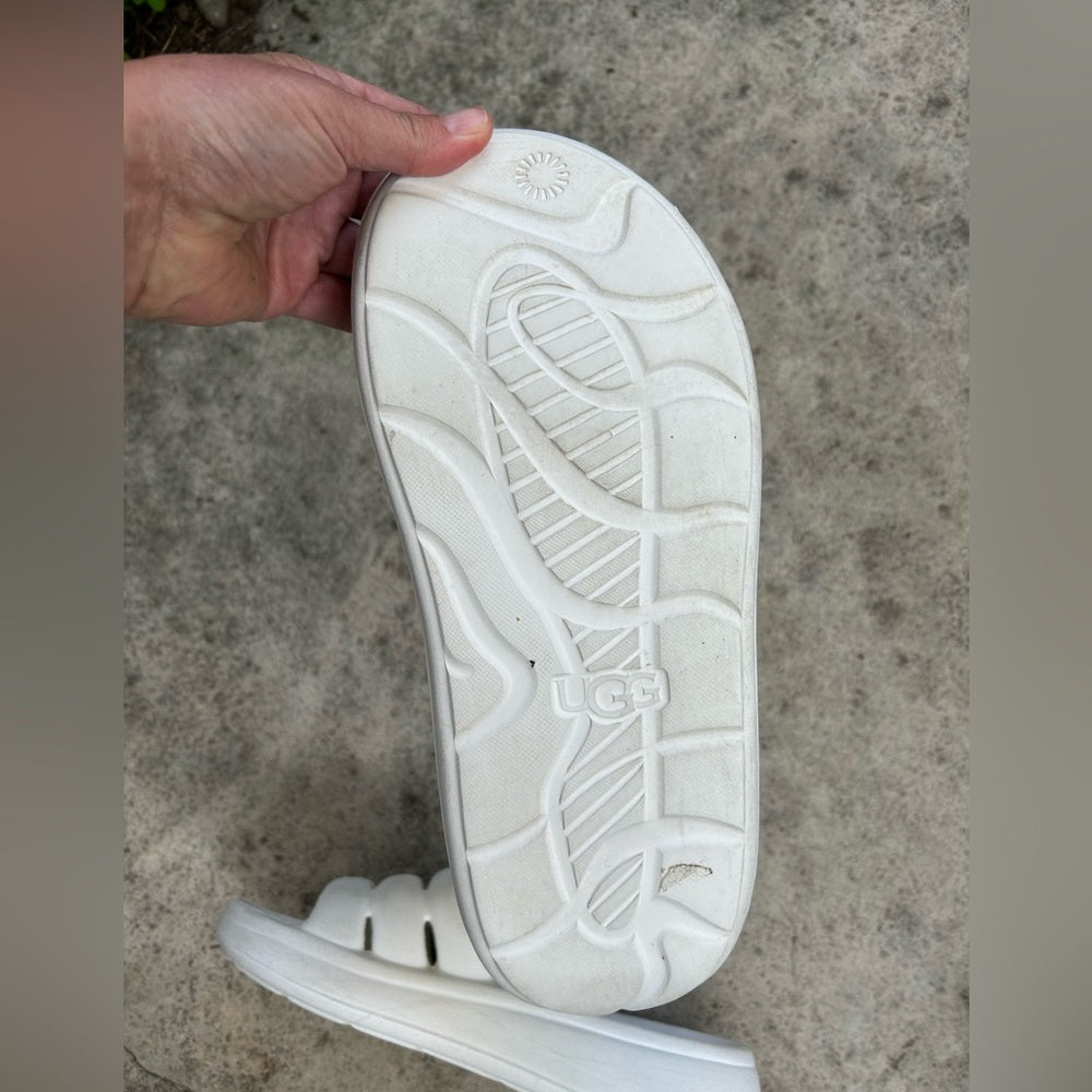 UGG Sport Yeah White, size 10