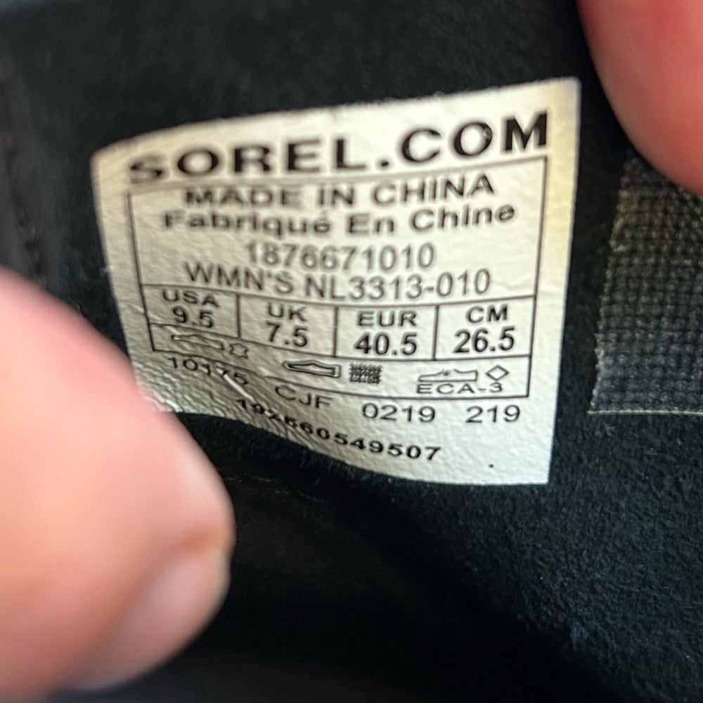 Sorel Evie Chelsea Wedge boots - size 9.5