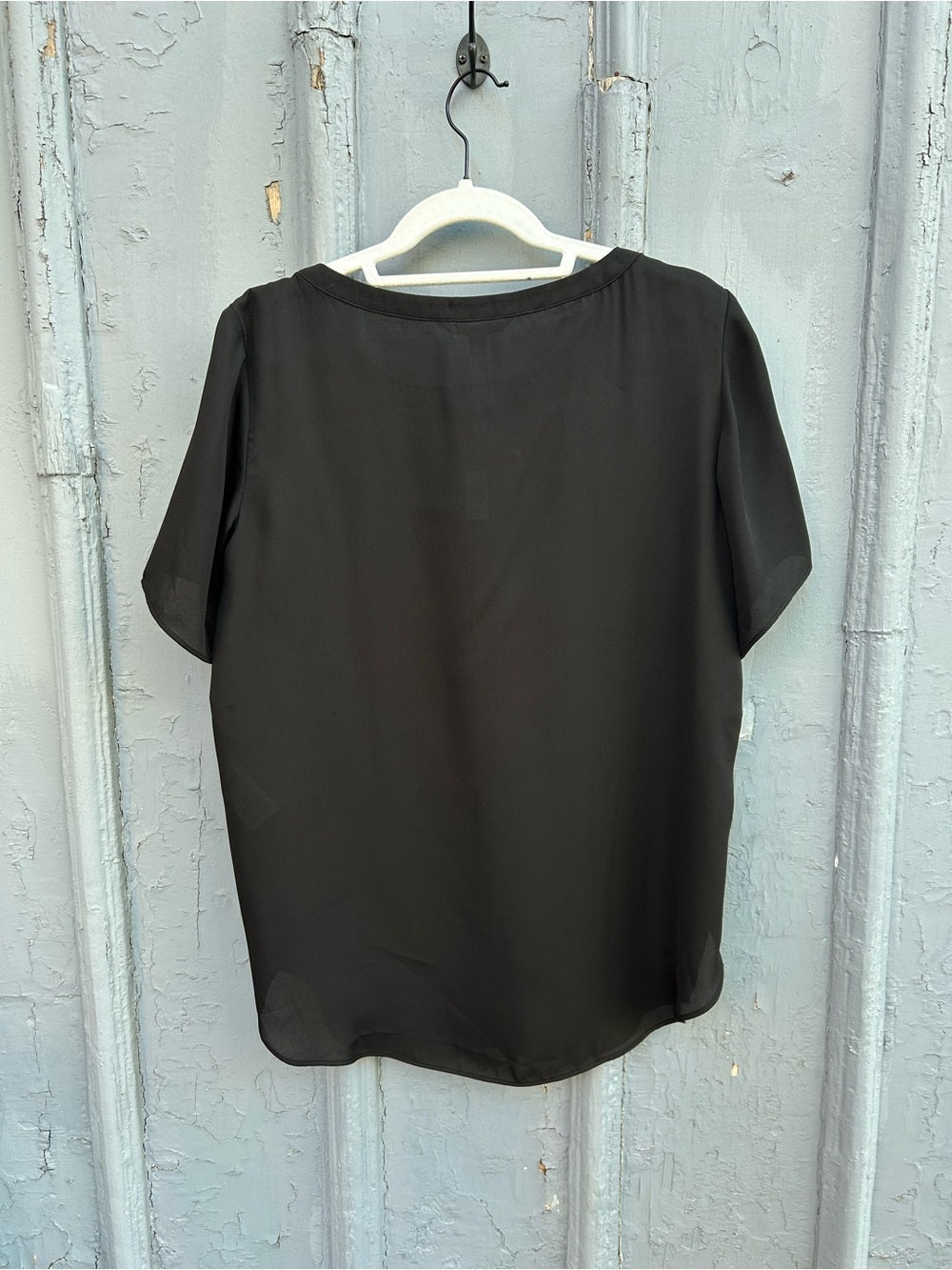 Banana Republic black Satin t-Shirt Blouse, BNWT, Small