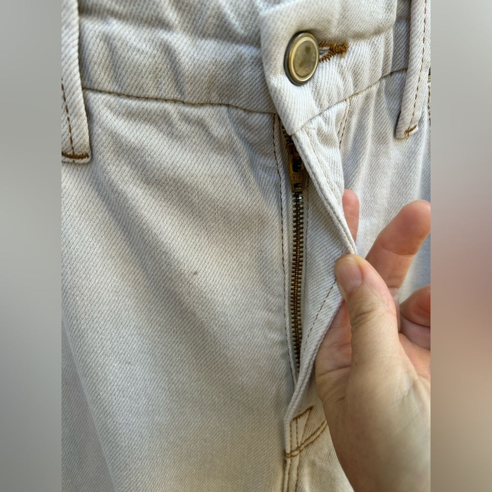 Good American 90’s Icon straight leg bone coloured jeans, size 6/28