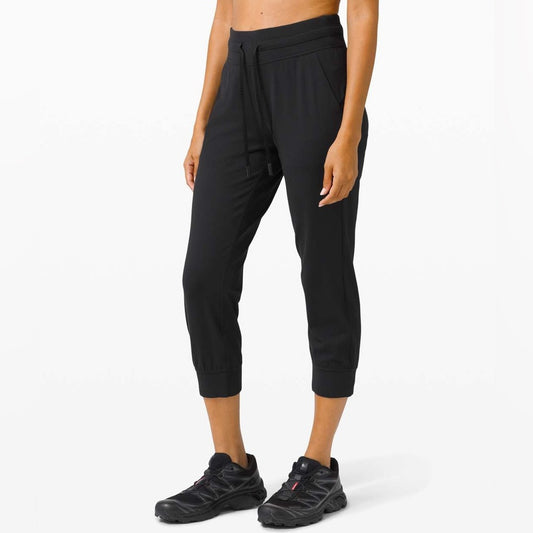 Lululemon Ready to Rulu Cropped Jogger, size 6