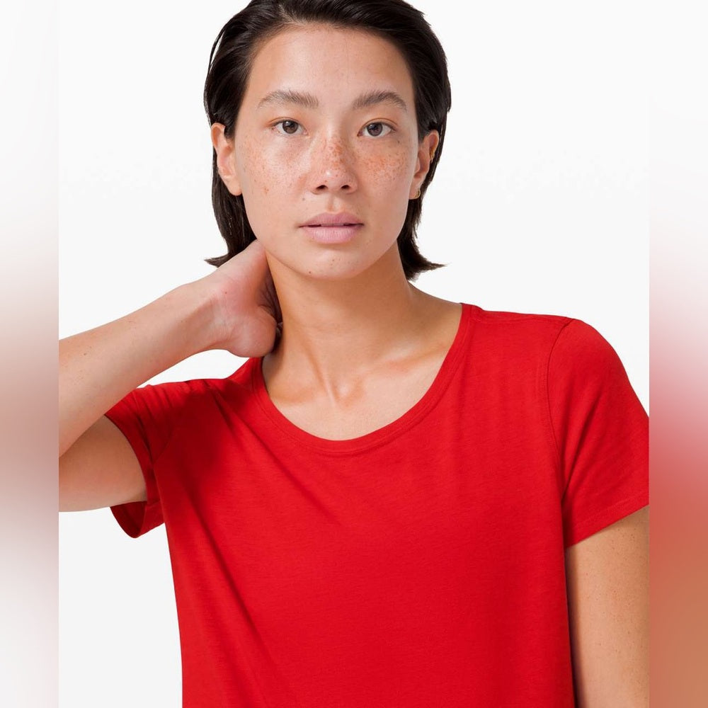 Lululemon Love tee, approx size 6