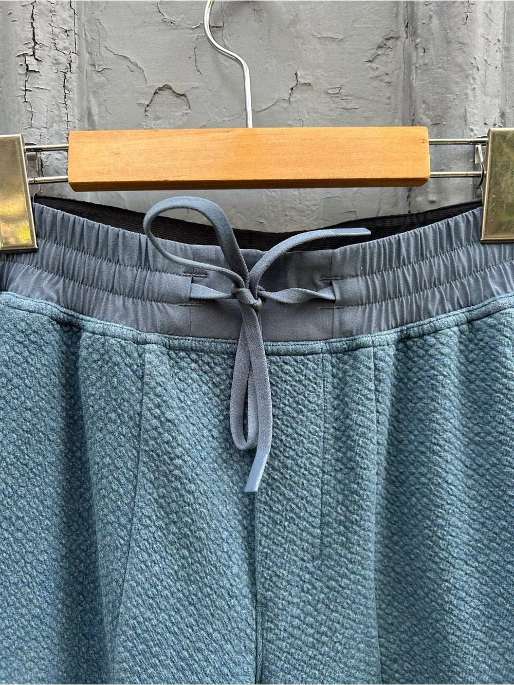 Lululemon At Ease Jogger 29", size xs