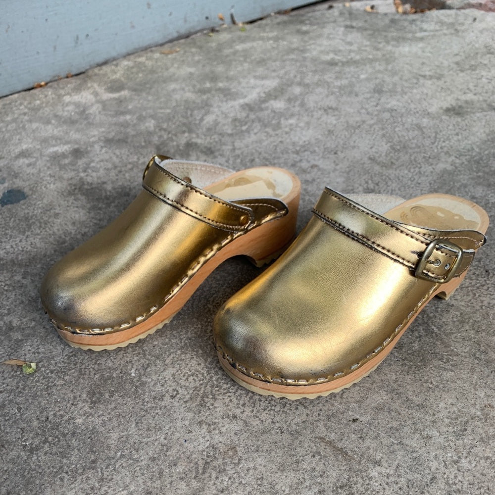 Sven gold Childrens clogs, EU 28 (Toddler 11)