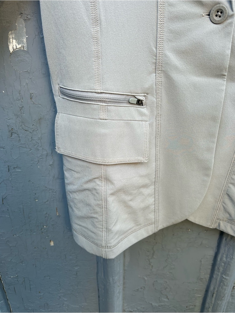 Eddie Bauer Departure light jacket, size 8
