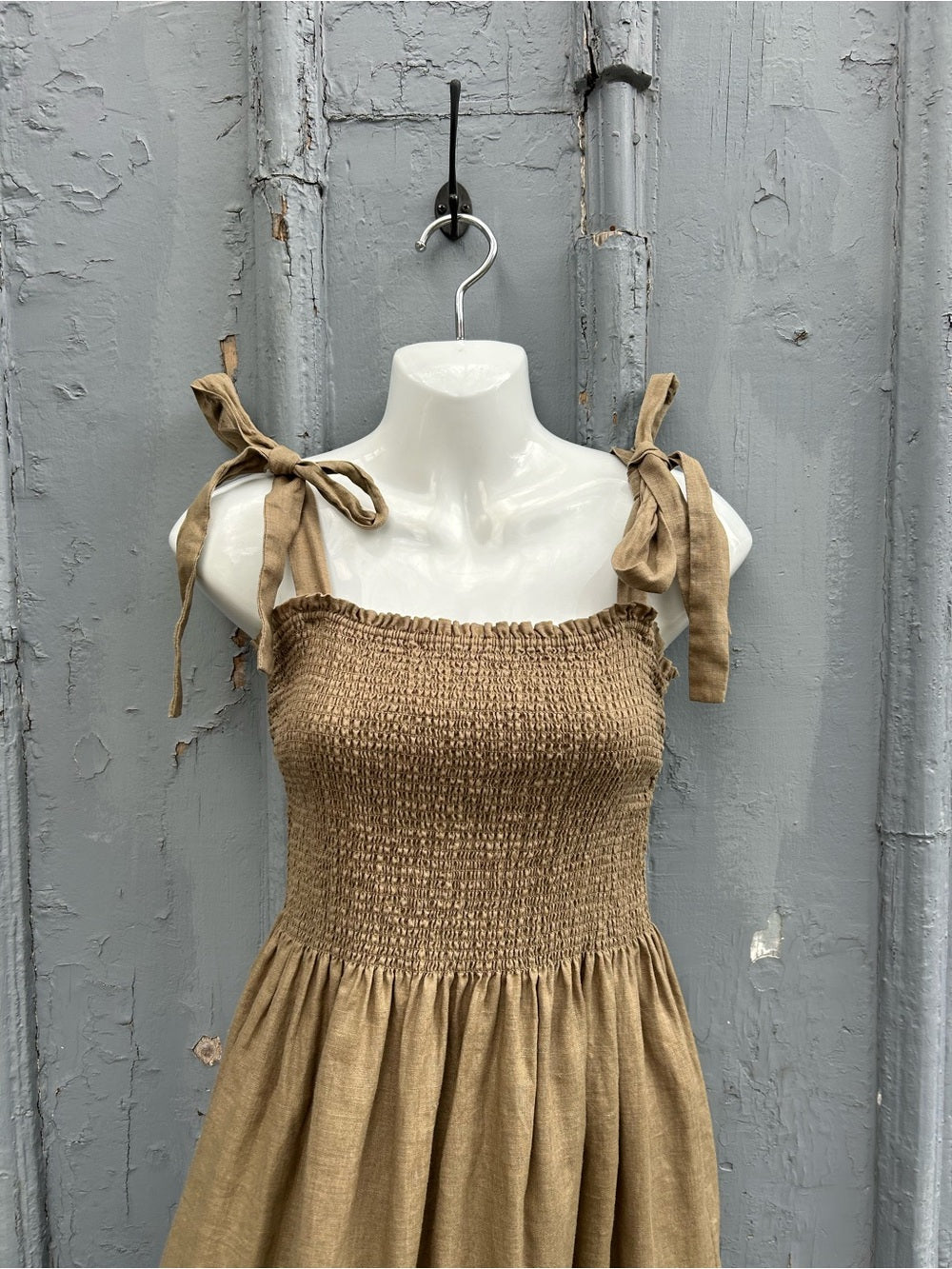 Wilfred Khaki Golden Hour Smocked Dress, size Large
