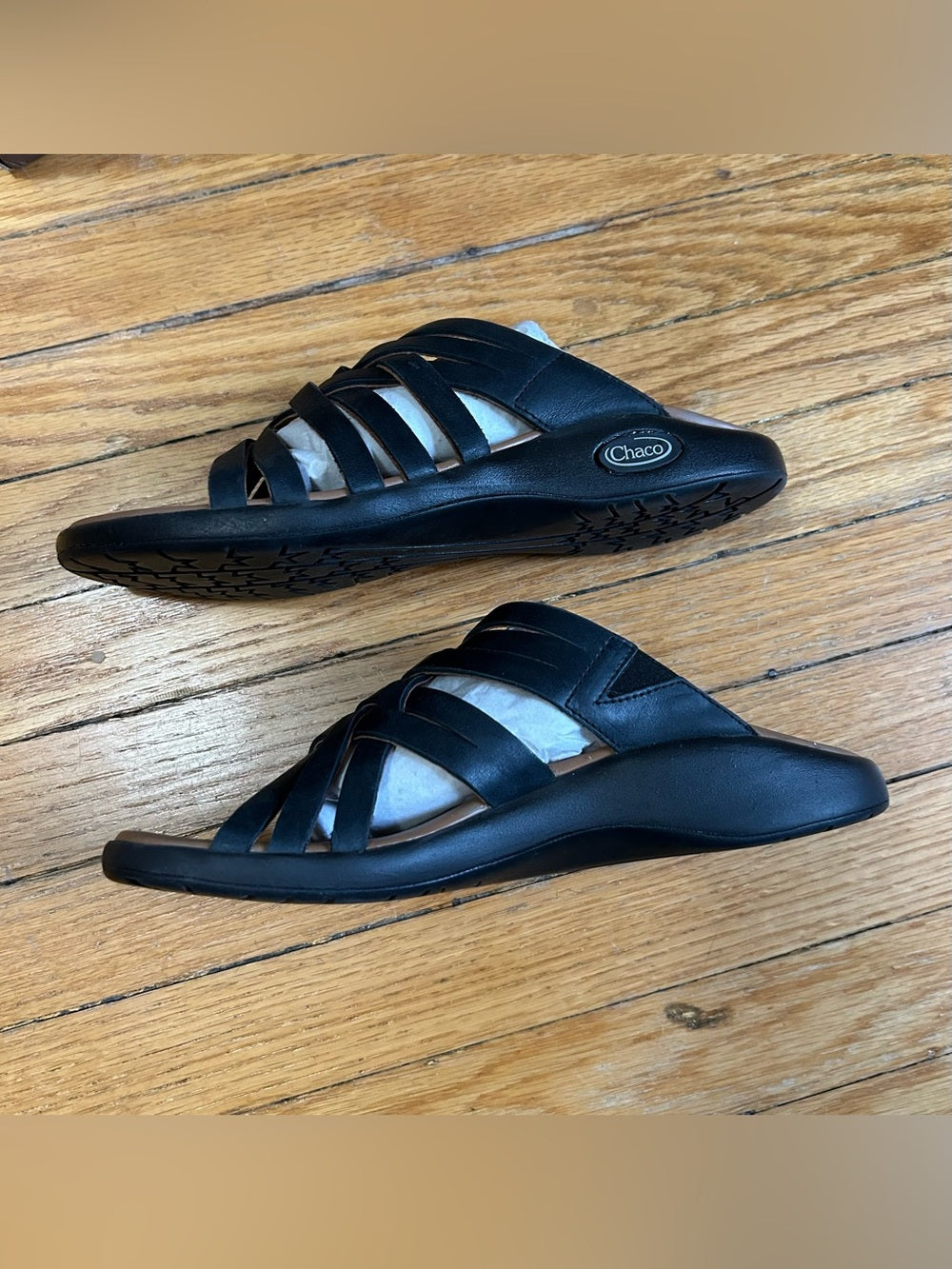 Chaco Sofia Black Sandals, BNIB, size 8