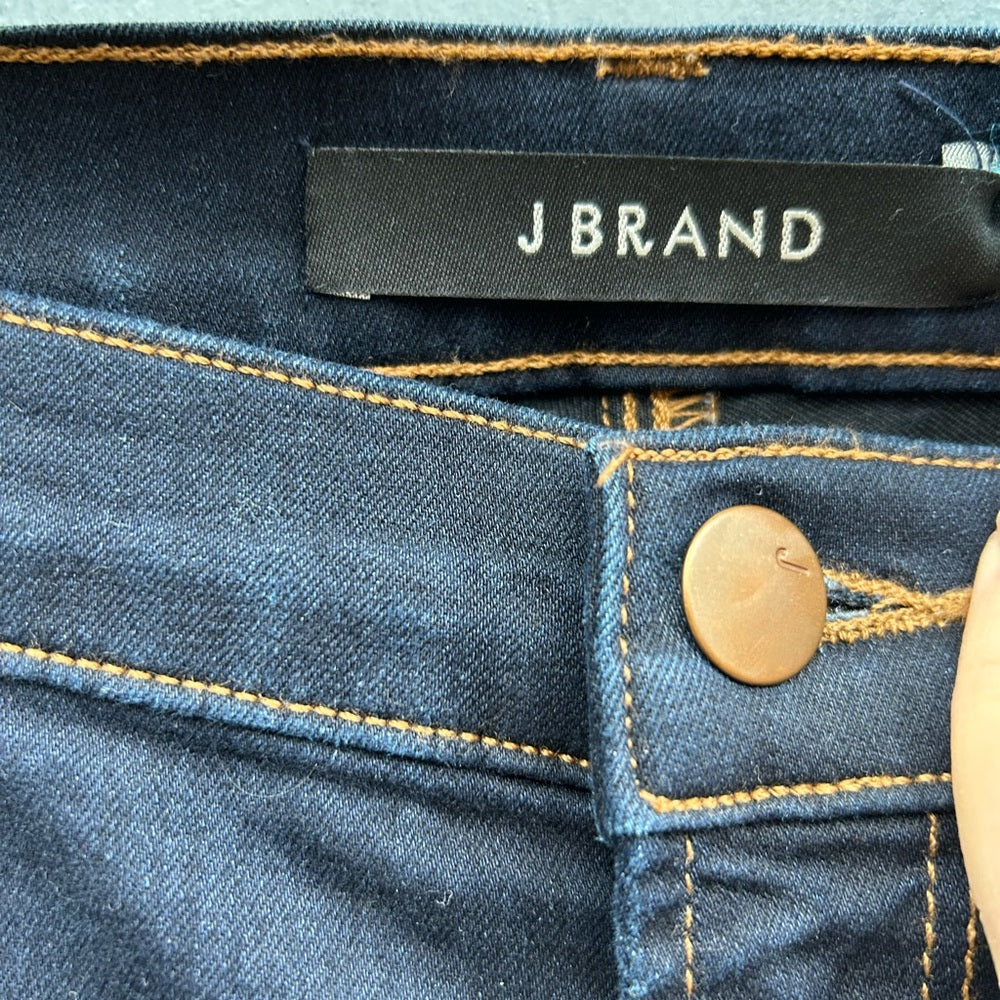 J Brand Mid Rise Capri, size 31