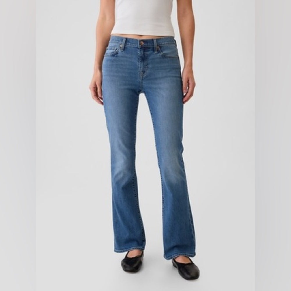 Gap Baby Boot Mid Rise, size 30